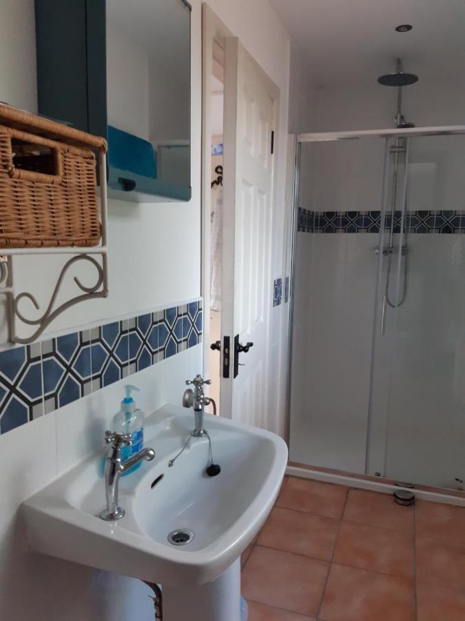 Back2Roots - Beautifully Restored Cottage, Doochary Εξωτερικό φωτογραφία
